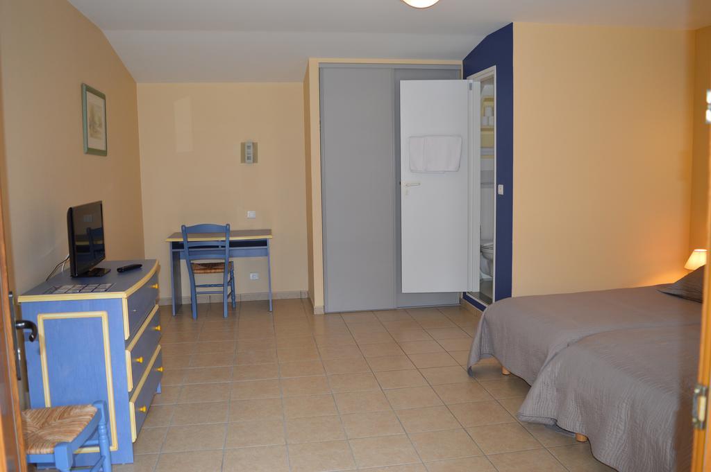 Côté Midi Chambre d'hôte Chaneins Exterior foto